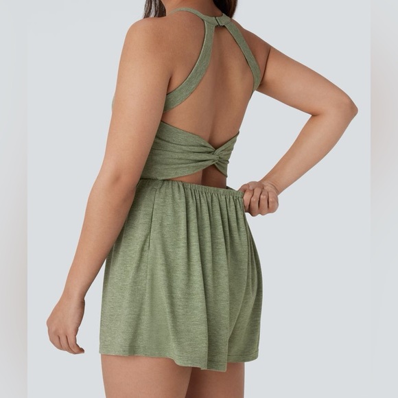 NWT Halara Pocket 2-in-1 Romper-Easy Peezy Edition Size XL Light Green - Picture 7 of 13